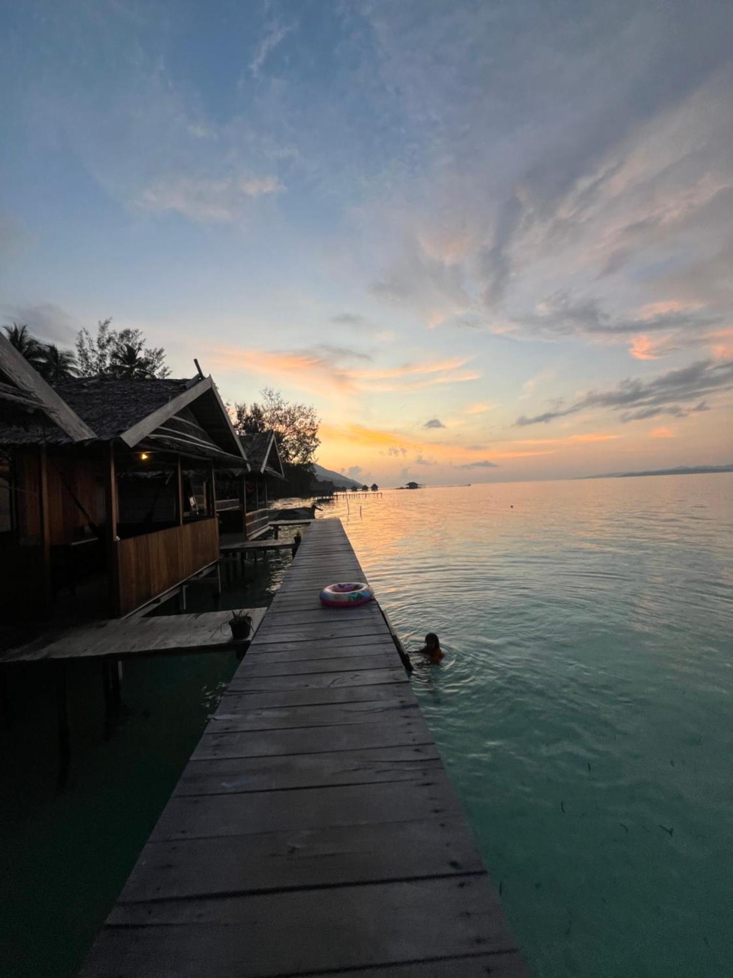 Junior Homestay Kri Exterior photo